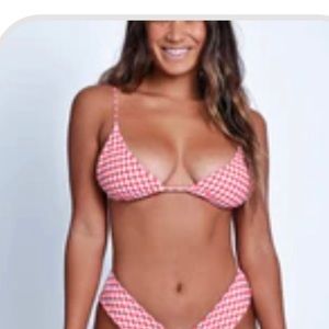 Skatie Ella top in Sarasota (size Medium)